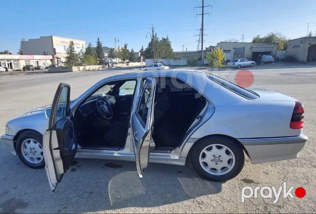 Mercedes C 240, 2.4 L, 1998 il, 310 000 km — Avtomobillər, Quba (3)