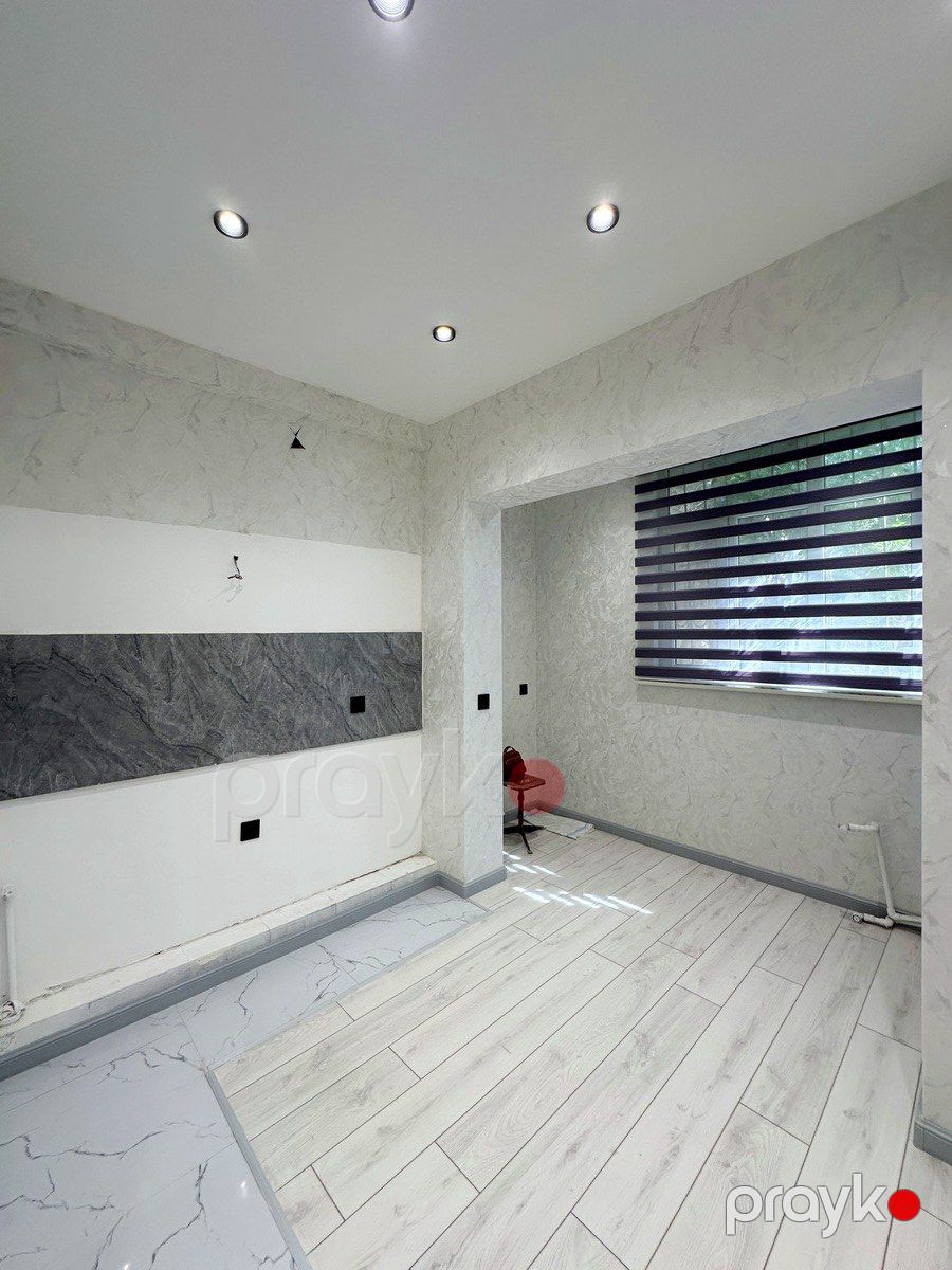 Satılır 2 otaqlı köhnə tikili 65 m² — Mənzil, Bakı (11)