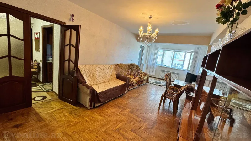 Kirayə verilir 3 otaqlı Mənzil Köhnə tikili 86 m² Bakı, Nərimanov r., Nəriman Nərimanov m