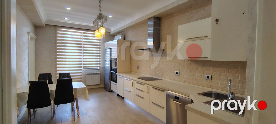 İcarəyə verilir 3 otaqlı yeni tikili 180 m² — Mənzil, Bakı (8)