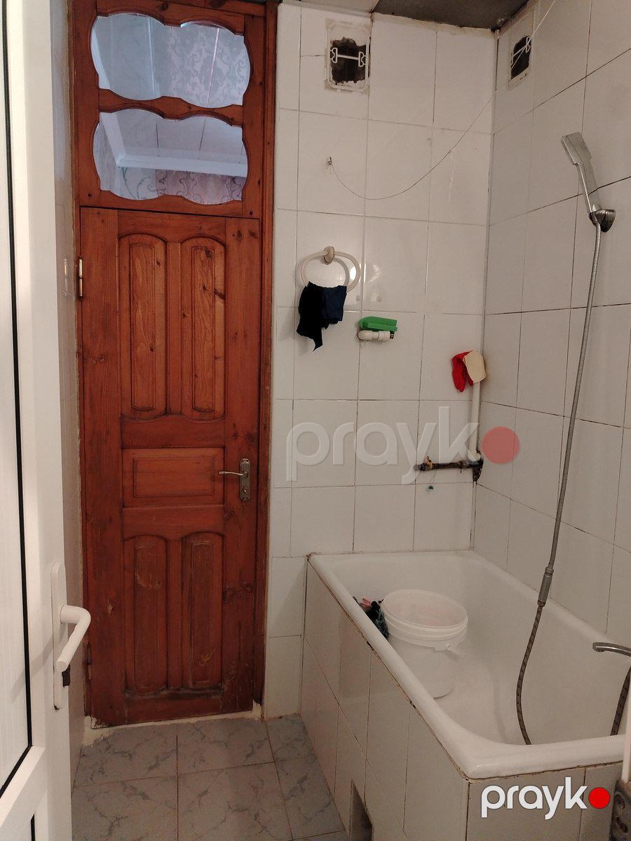 İcarəyə verilir 2 otaqlı köhnə tikili 45 m² — Mənzil, Bakı (9)