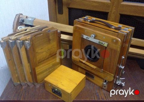 Старинный фотоаппарат — Bakı