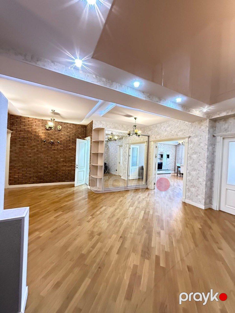 Satılır 3 otaqlı yeni tikili 170 m² — Mənzil, Bakı (4)