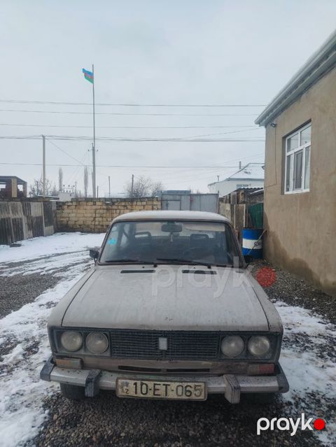 VAZ 2106 sedan - Kuzov: klassik 4 qapılı sedan, açıq boz rəng. Ön və — Xudat