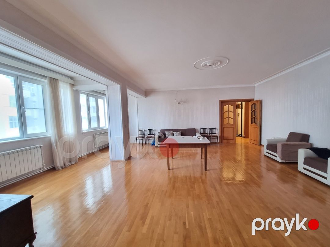 Satılır 4 otaqlı yeni tikili 190 m² — Mənzil, Bakı (3)