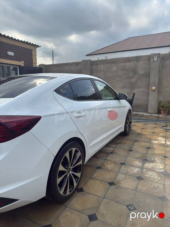 Hyundai Elantra, 2.0 L, 2018 il, 252 667 km — Avtomobillər, Bakı (4)