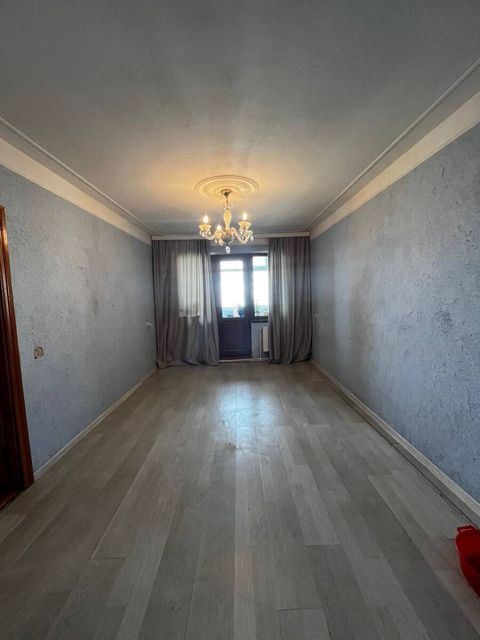 2-otaqlı mənzil, 8-ci mkr. qəs., 48 m² — Sumqayıt