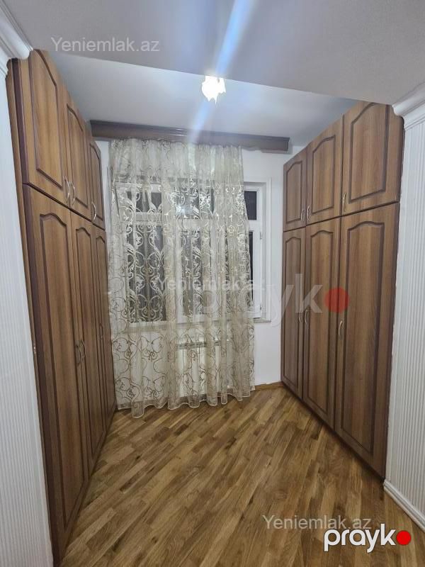 Satılır 4 otaqlı Bina evi menzil (Köhnə tikili), 80 m², 17-ci mikrorayon — Mənzil, Sumqayıt (11)
