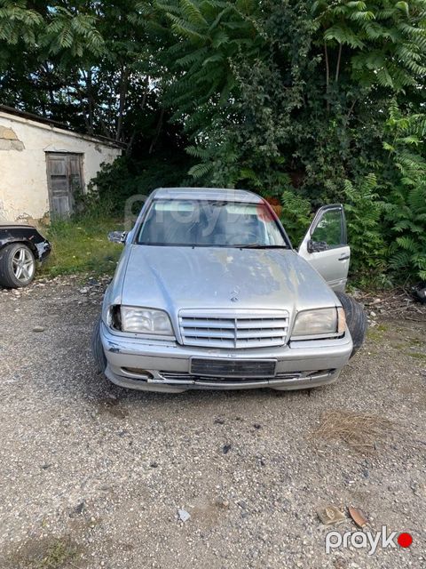 Mercedes C 180, 1.8 L, 1995 il, 480 000 km — Qusar