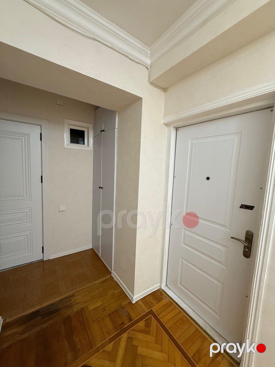 Satılır 3 otaqlı köhnə tikili 90 m² — Mənzil, Bakı (9)