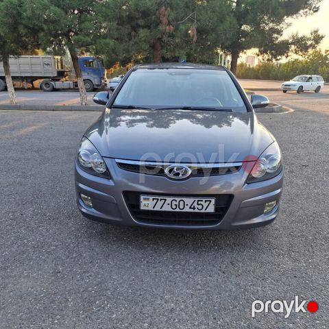 Hyundai i30, 1.4 L, 2011 il, 251 000 km — Quba
