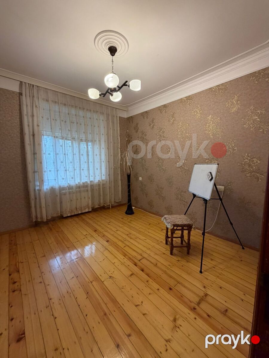 Satılır 4 otaqlı köhnə tikili 100 m² — Mənzil, Bakı (10)