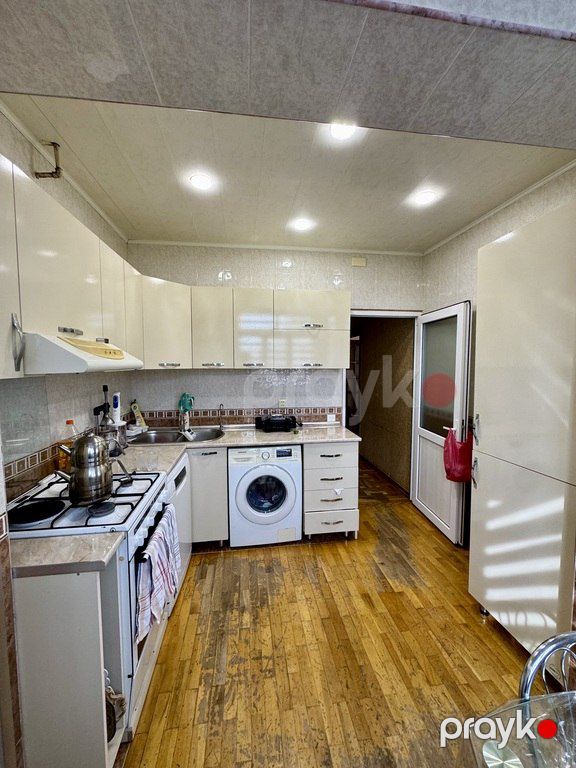 Satılır 5 otaqlı köhnə tikili 120 m² — Mənzil, Bakı (7)