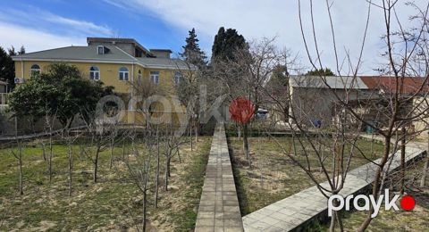 Satılır 5 otaqlı həyət evi/bağ evi 180 m² — Bakı