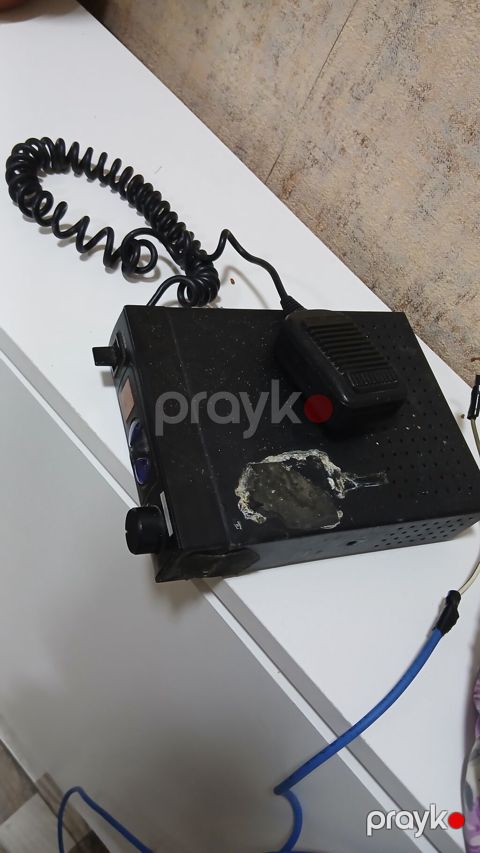 Avtomobil üçün CB radio dəsti - Stansiya bloku: qabaqda səs və — Bakı
