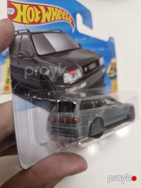 Hot wheels audi ve porch, Audi 15 Porch 15 — Bakı