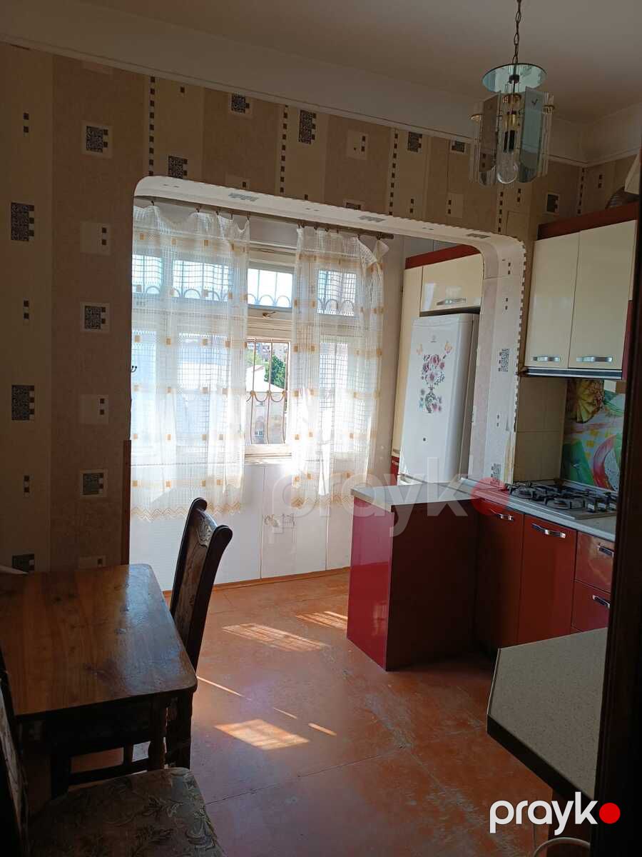 Satılır 4 otaqlı köhnə tikili 102 m² — Mənzil, Bakı (5)
