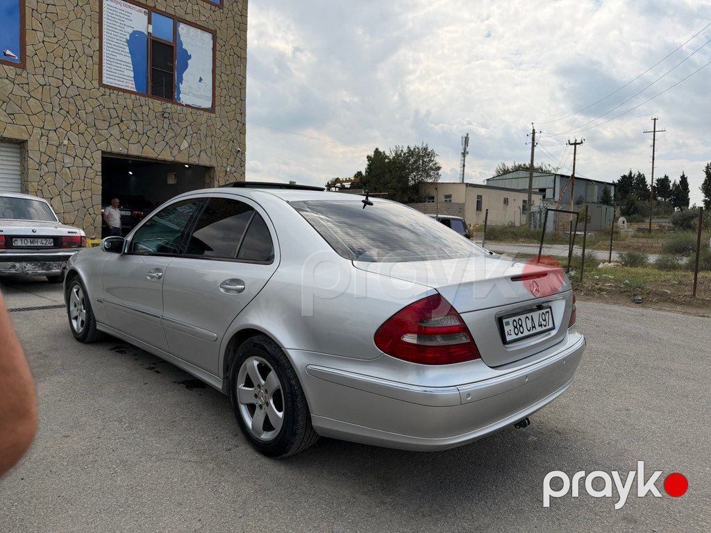 Mercedes E 270, 2.7 L, 2004 il, 440 000 km — Avtomobillər, Bakı (4)