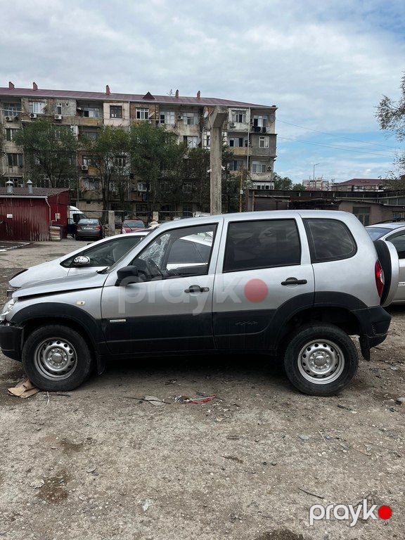 Chevrolet Niva, 1.7 L, 2014 il, 200 000 km — Avtomobillər, Sumqayıt (3)