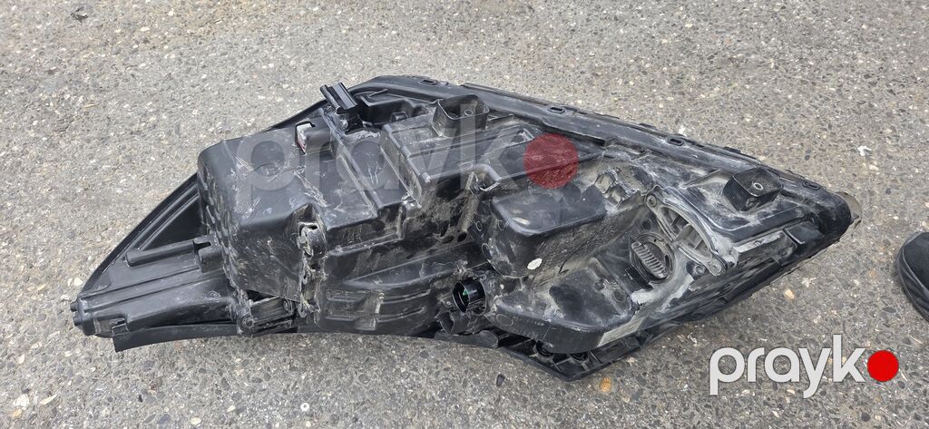 Məhsul: Avtomobil farası (ön sol tərəf) Təsvir: Kia Soronto 2018 — Avtomobil işığı, Bakı (4)