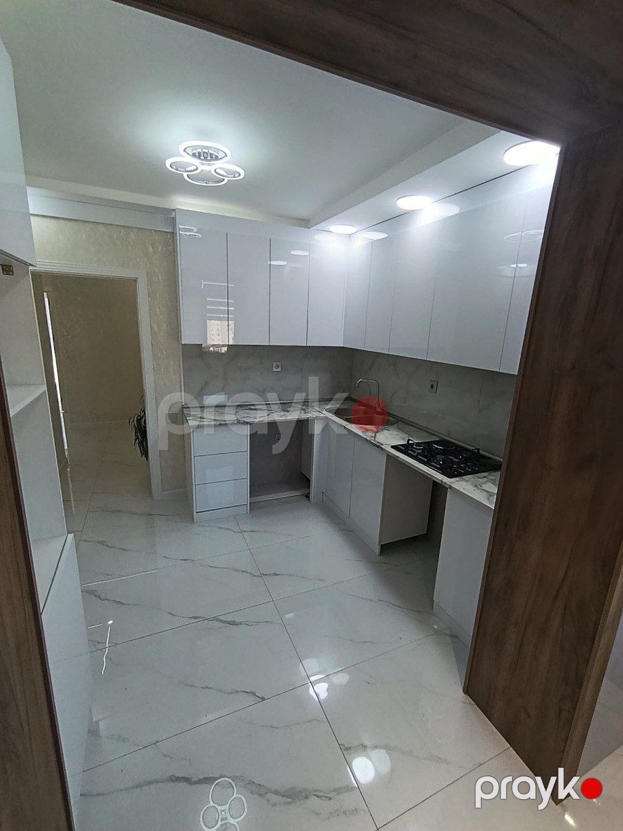 Satılır 3 otaqlı köhnə tikili 80 m² — Mənzil, Bakı (11)