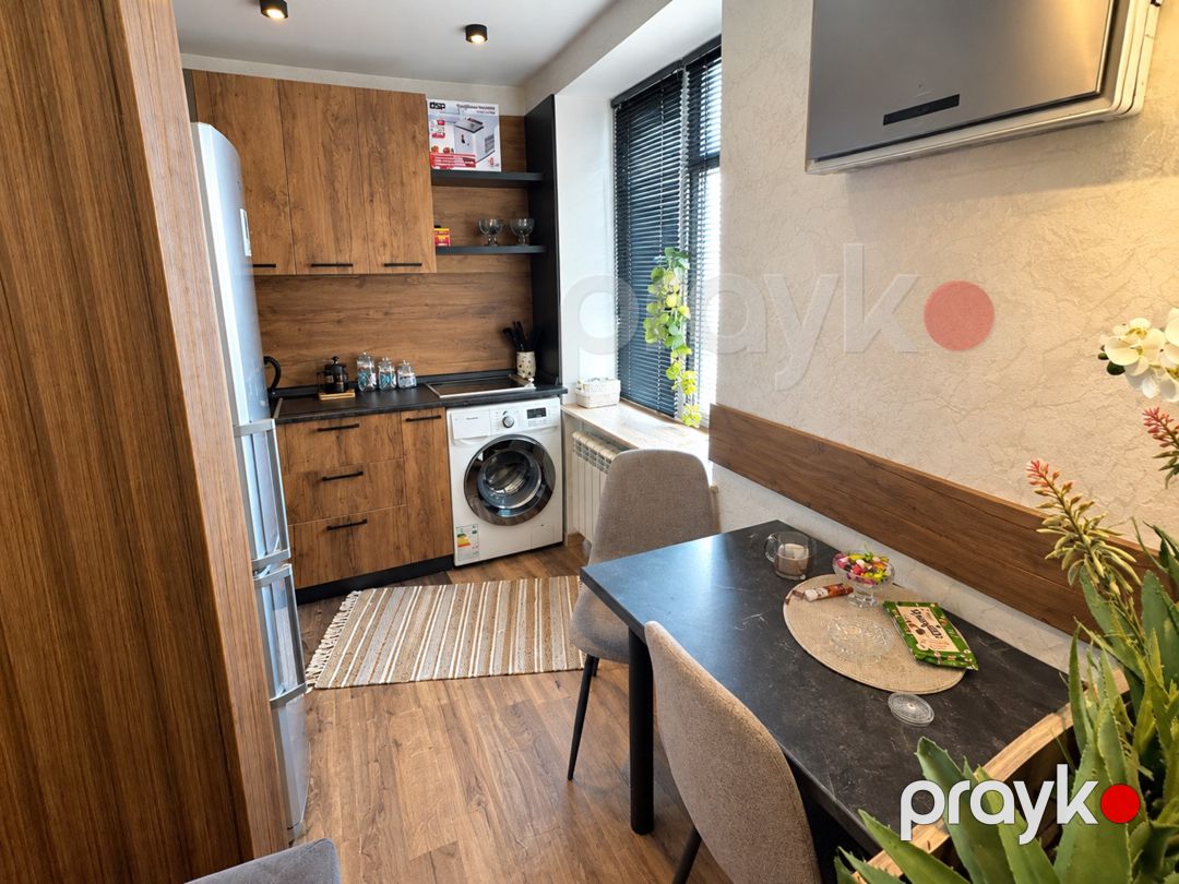 Satılır 2 otaqlı köhnə tikili 50 m² — Mənzil, Bakı (7)