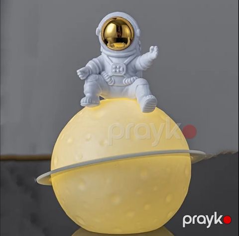 Lampa "Astronavt On Moon" — Bakı