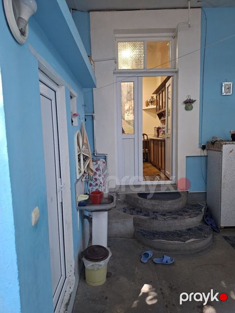 3-otaqlı mənzil, Şəki ş., 60 m² — Şəki