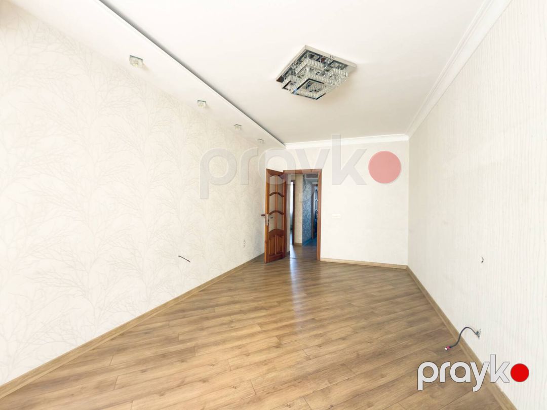 Satılır 2 otaqlı köhnə tikili 65 m² — Mənzil, Bakı (5)