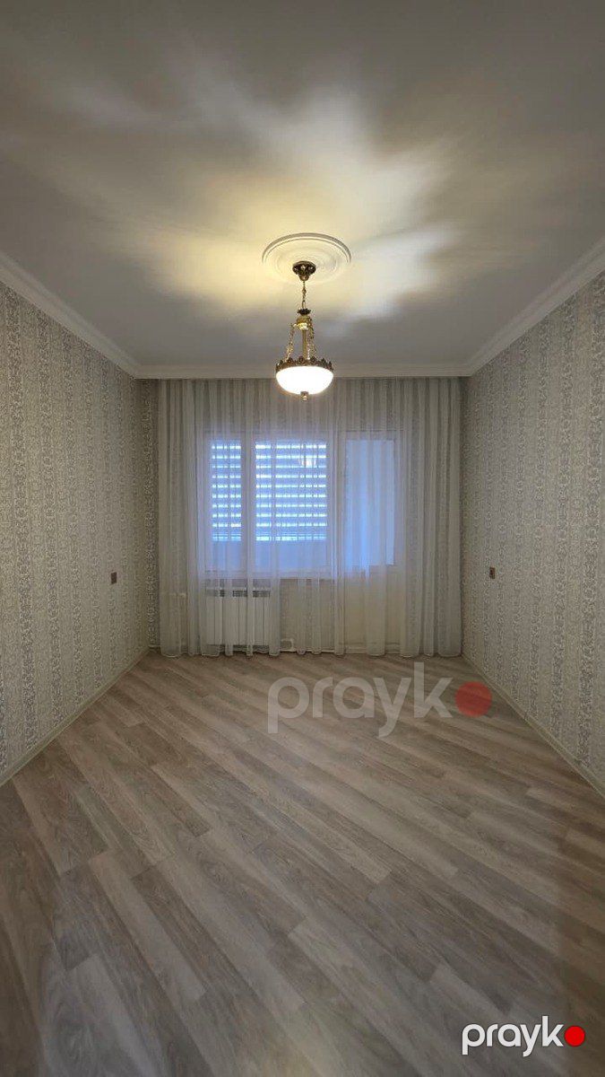 Satılır 2 otaqlı köhnə tikili 60 m² — Mənzil, Bakı (3)