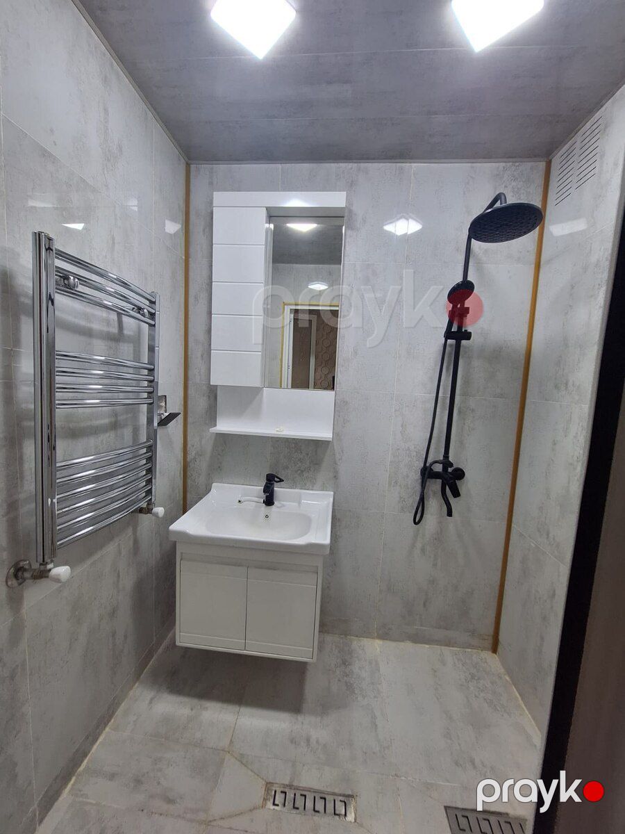 3-otaqlı mənzil, 10 -cu mkr., 72 m² — Mənzil, Sumqayıt (11)