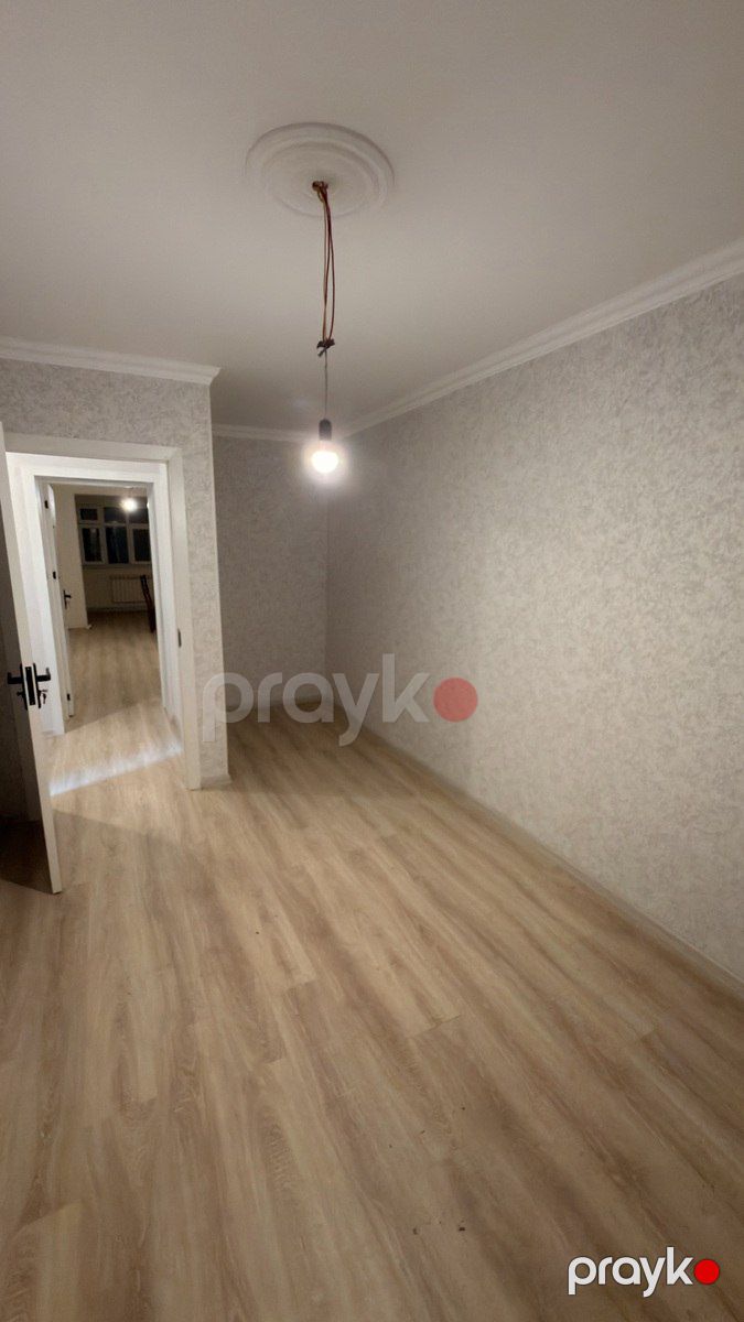 Satılır 2 otaqlı köhnə tikili 50 m² — Mənzil, Bakı (3)