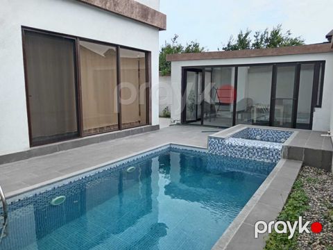İcarəyə verilir 4 otaqlı həyət evi/bağ evi 140 m² — Bakı