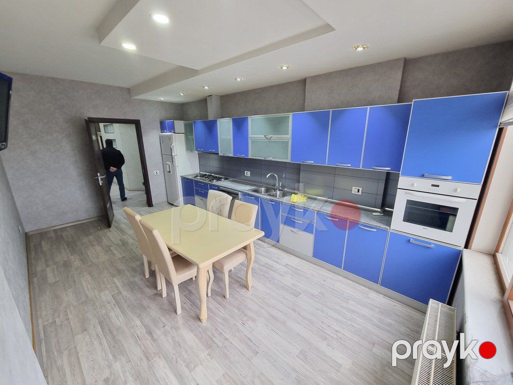 Satılır 4 otaqlı yeni tikili 200 m² — Mənzil, Bakı (11)