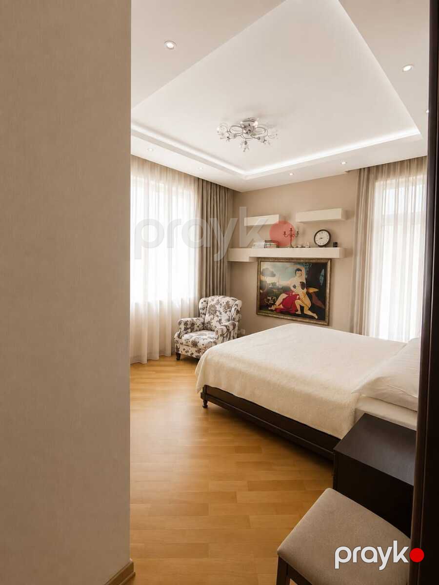 Satılır 4 otaqlı yeni tikili 250 m² — Mənzil, Bakı (9)