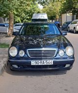 Mercedes E 320, 3.2 L, 2000 il, 310 000 km — Автомобили