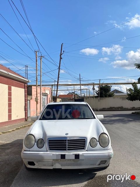 Mercedes E 220, 2.2 L, 1999 il, 410 000 km — Bakı