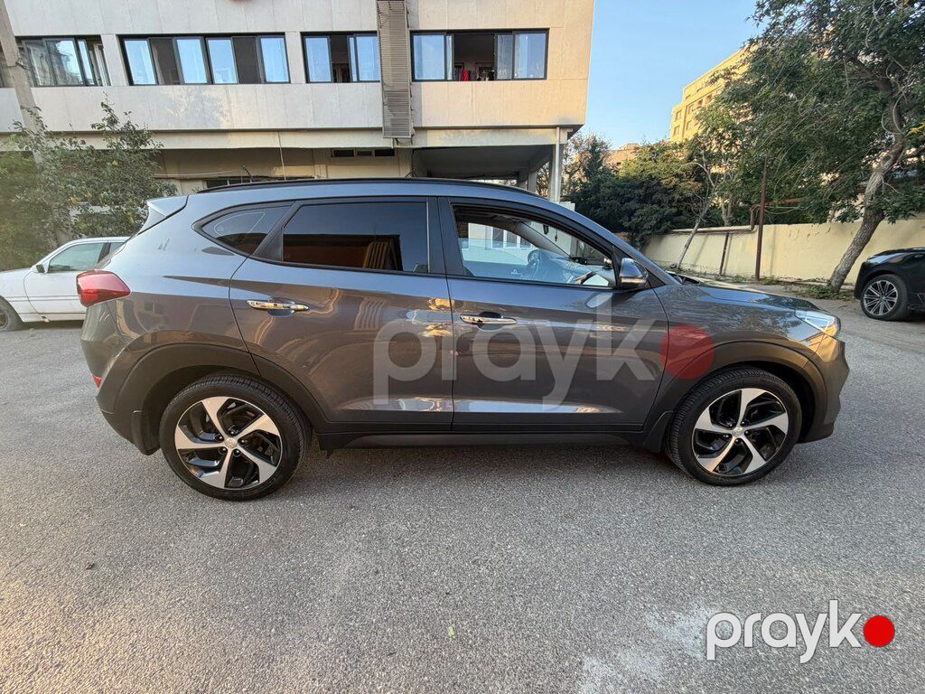 Hyundai Tucson, 2.0 L, 2017 il, 200 000 km — Avtomobillər, Bakı (8)