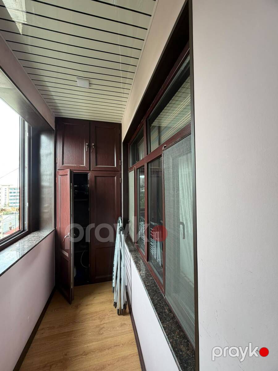Satılır 4 otaqlı köhnə tikili 90 m² — Mənzil, Bakı (10)