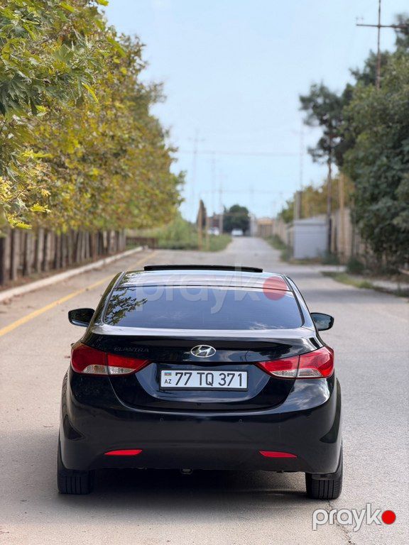 Hyundai Elantra, 1.6 L, 2013 il, 370 500 km — Avtomobillər, Bakı (4)