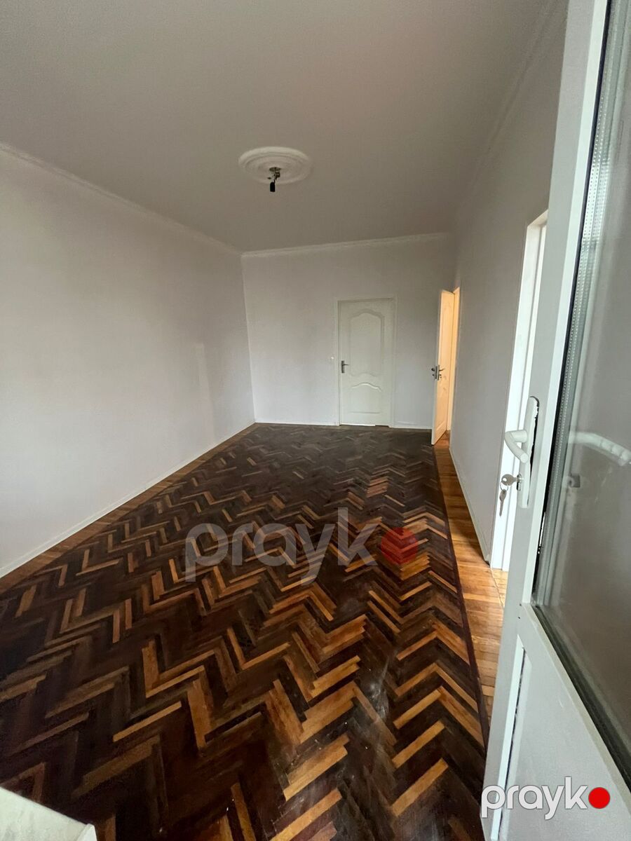 Satılır 3 otaqlı köhnə tikili 68 m² — Mənzil, Bakı (2)