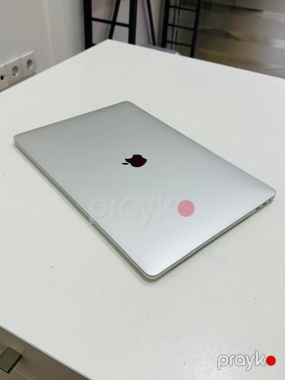 Apple MacBook Pro 15 2018 — Noutbuklar, Bakı (4)