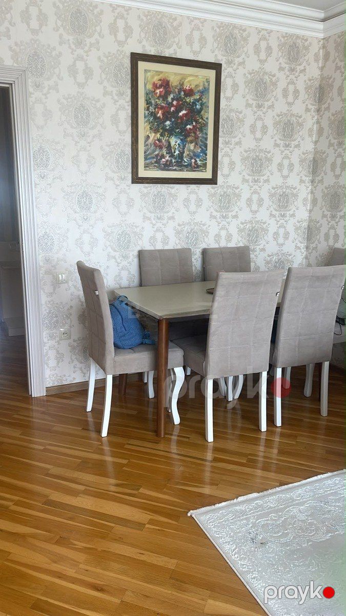 Satılır 5 otaqlı köhnə tikili 110 m² — Mənzil, Bakı (12)