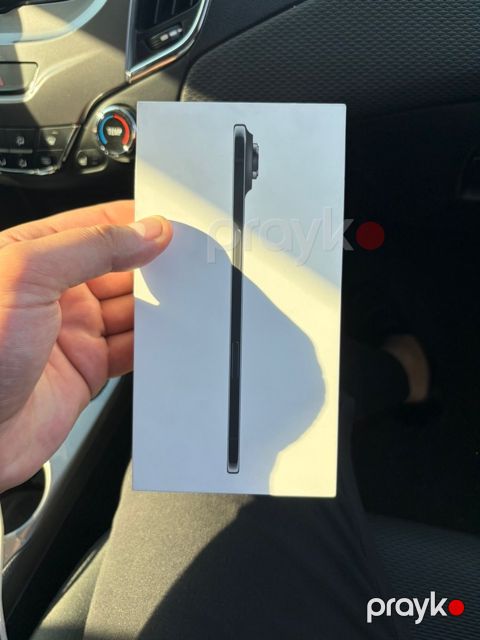 Apple iPhone Air Space Black 256GB/8GB — Bakı