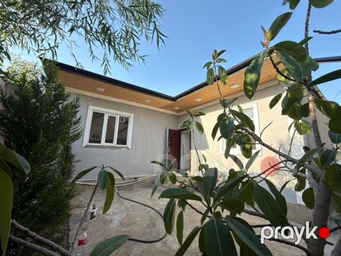 Həyət evi, Qobu Lökabatan yolu — Bakı
