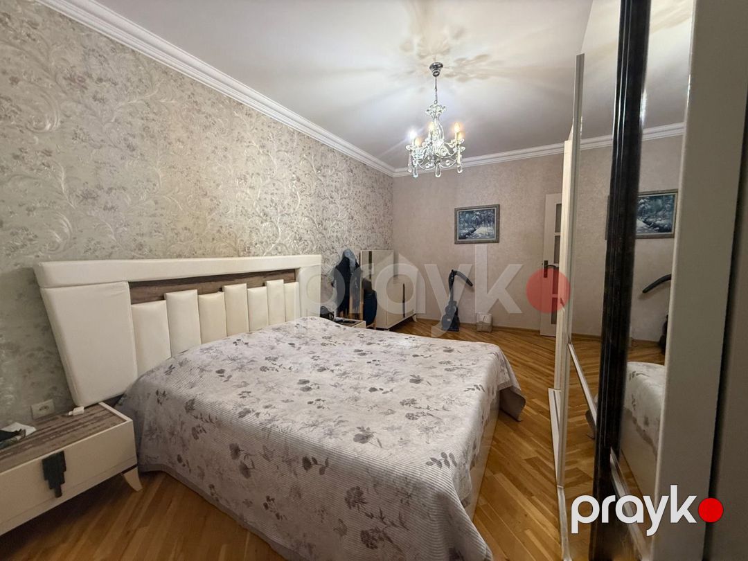Satılır 5 otaqlı köhnə tikili 110 m² — Mənzil, Bakı (4)