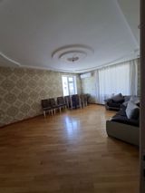 İcarəyə verilir 3 otaqlı yeni tikili 120 m² — Orxan — Apartment