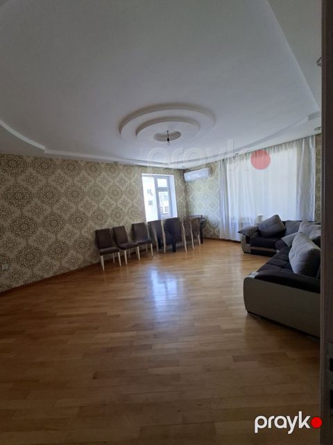 İcarəyə verilir 3 otaqlı yeni tikili 120 m²