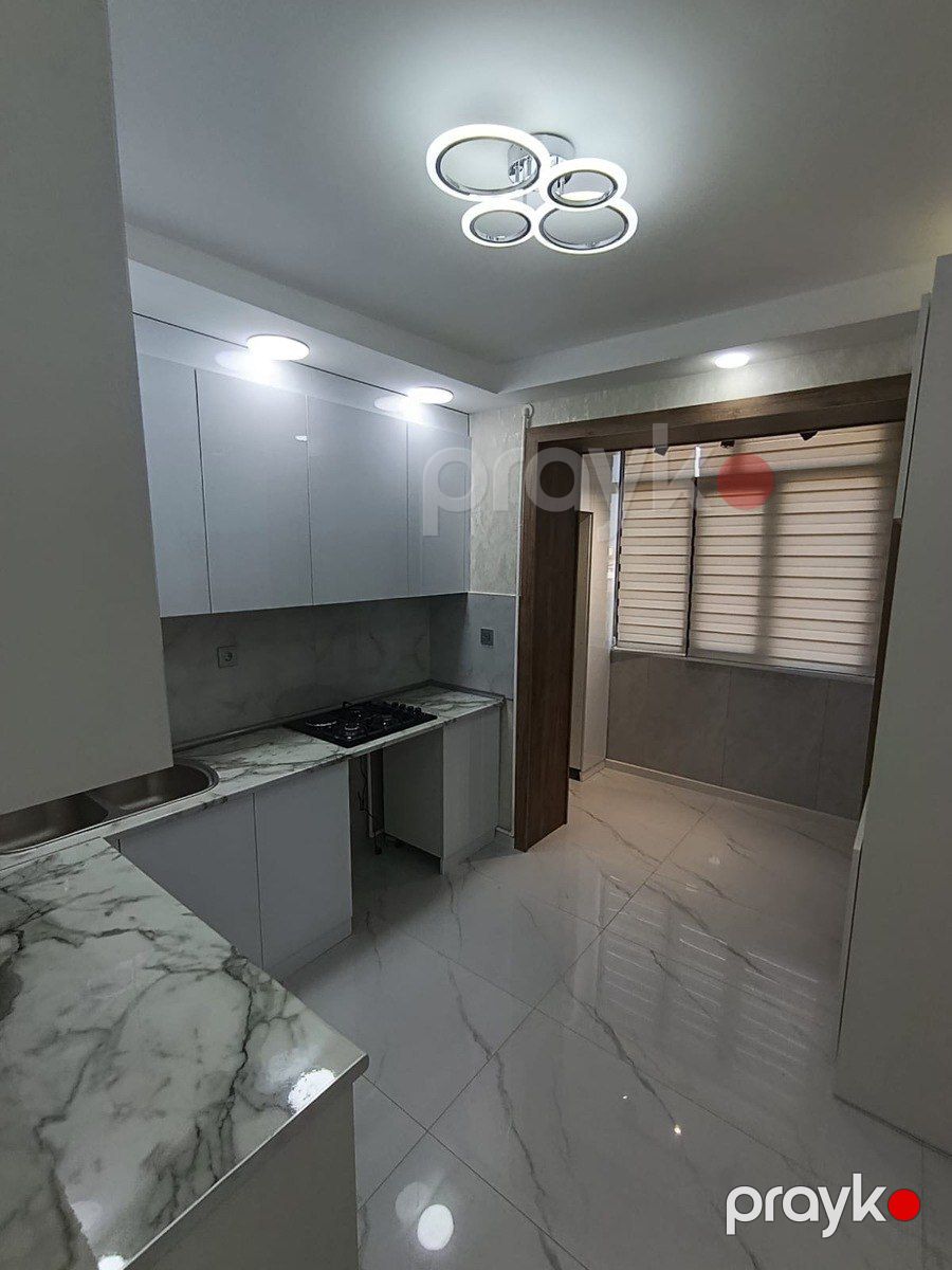 Satılır 3 otaqlı köhnə tikili 80 m² — Mənzil, Bakı (12)