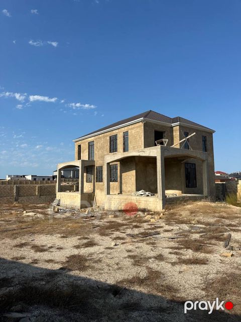 Satılır 8 otaqlı həyət evi/bağ evi 500 m² — Bakı